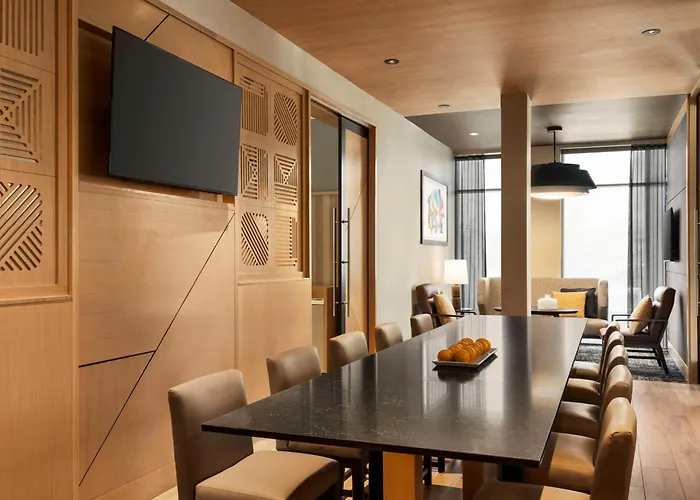Hotel Hyatt Place Polaris 3*