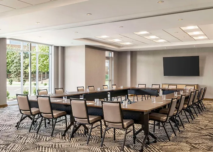 Hyatt Place Polaris