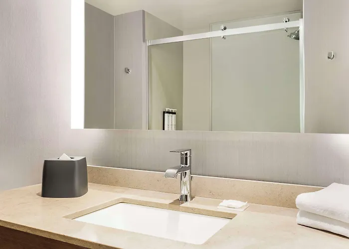 Hotel Hyatt Place Polaris 3*